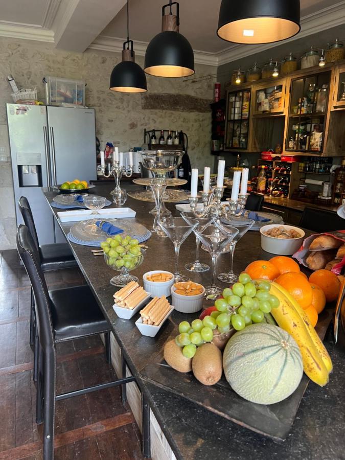Le Loriot Bed & Breakfast Champagne-et-Fontaine Екстериор снимка